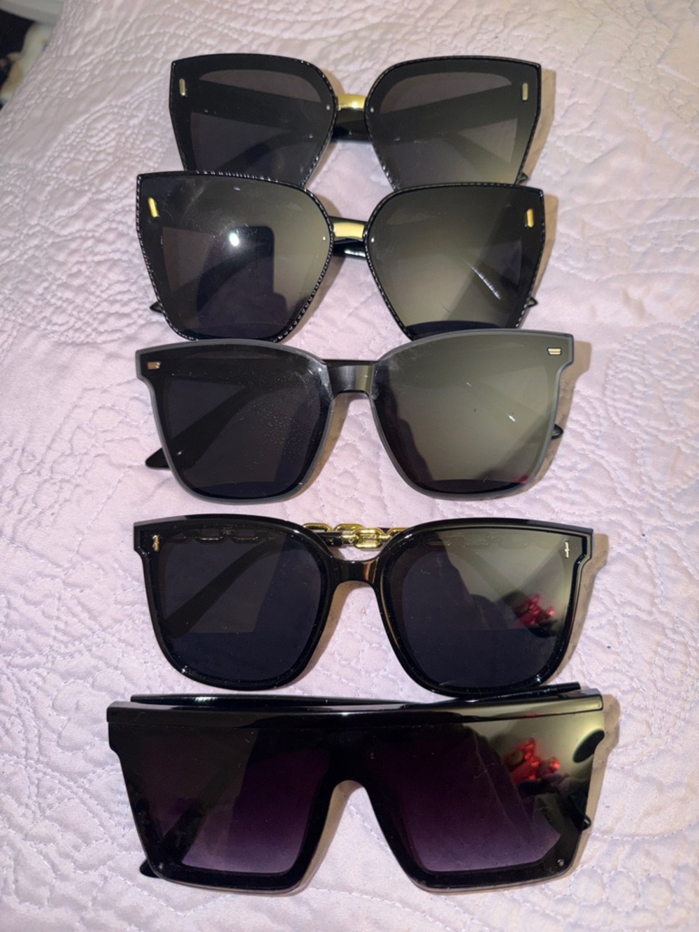 Unbranded Black Women's Fashion Sunglasses - Pack of 5